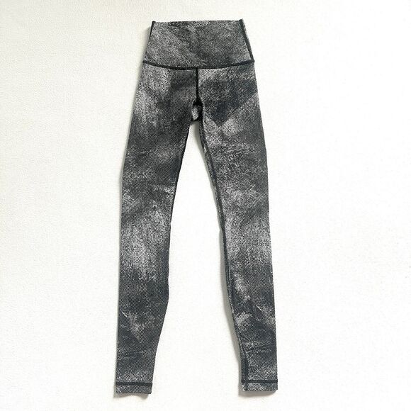Lululemon Lab Women Wunder Under Hi Rise 28” Tight Legging White Black Print 2